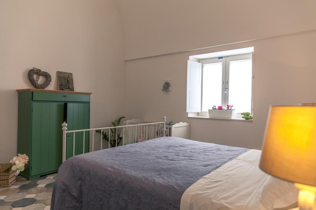 Marinella Suite Home Locorotondo Exterior foto
